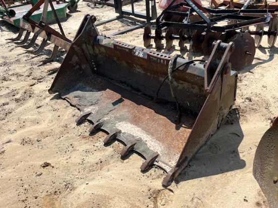 IngersolRand QA Apx 60in 4in1 Bucket