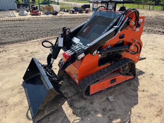 NEW EG36C Mini Skid Steer