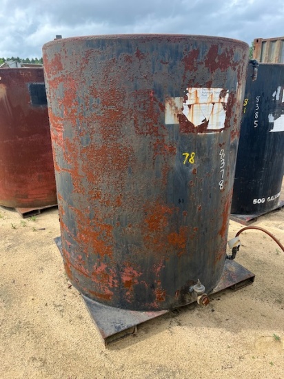 (1) 500 Gallon Tank w/ Fork Pockets