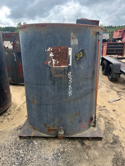 (1) 500 Gallon Tank w/ Fork Pockets