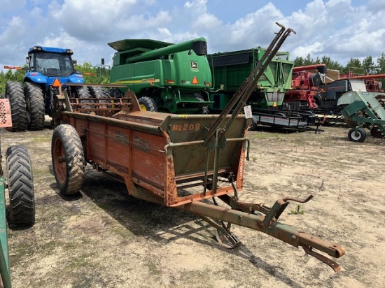 New Idea 208 Manure Spreader