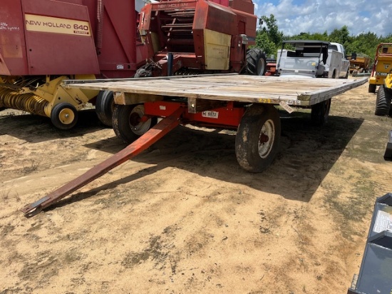 Kory 6072 Running Gear w/ Flatbed Hay Top