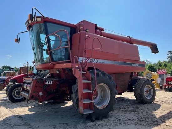 Case IH 2188 Combine