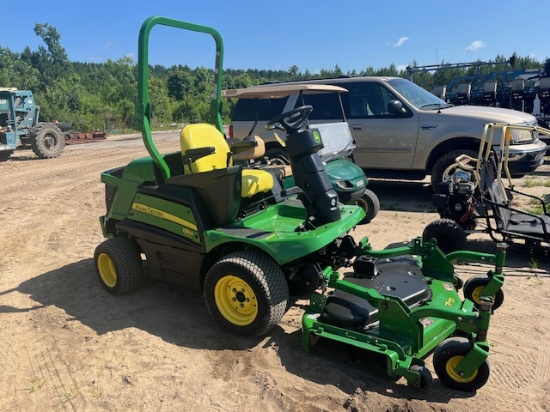 John Deere 1550 Terrain Cut