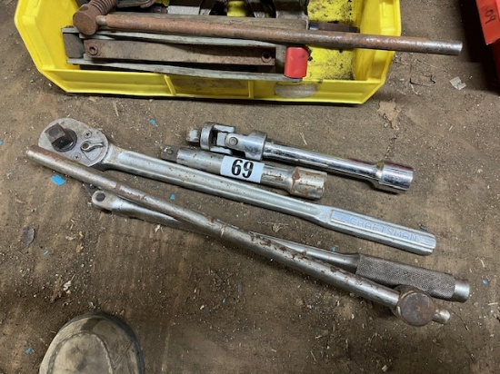 3/4in Drive Craftsman Ratchet & Pull Handle