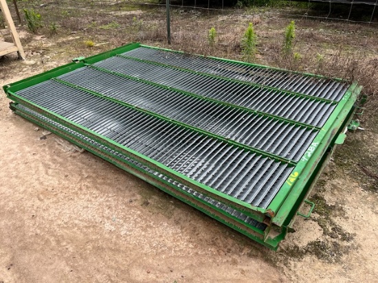 John Deere Combine Sieves