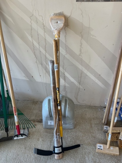 NEW Hand Lawn Tools