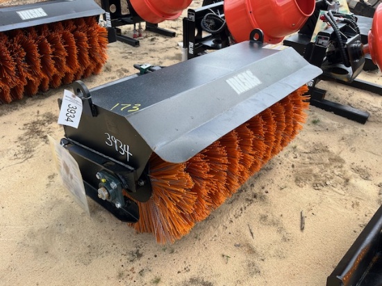 NEW IRLSAS QA Broom For Mini Skid Steers