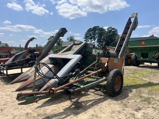 New Idea 324 Corn Picker