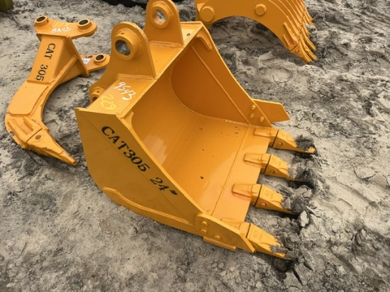 NEW Future 24in Bucket Fits CAT 305