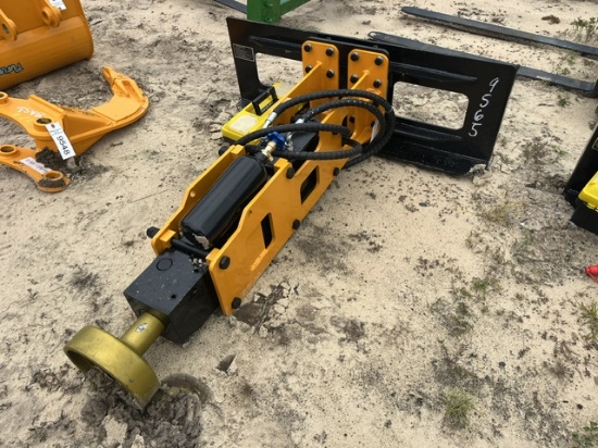NEW Future Quick Attach Hydraulic Post Driver