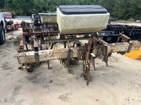 3pt 2 Row Rolling Cultivator w/ Fert.