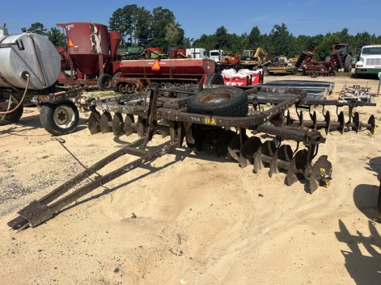 John Deere 215 Disk Harrow