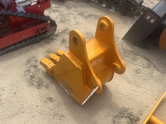 NEW Future 12in Bucket Fits CAT 305