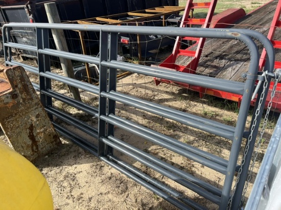 (1) NEW Apx 12ft 6 Bar Gate
