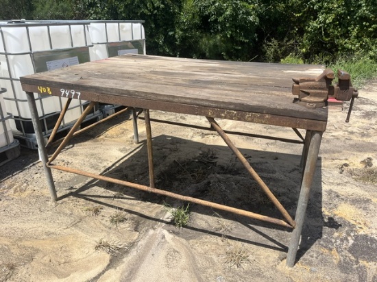 Work Table w/ Vise