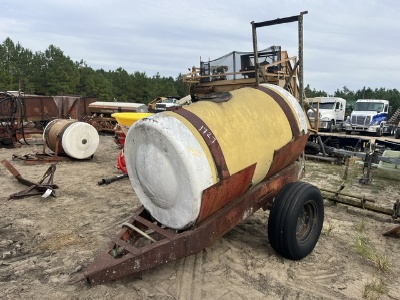 Pull Type Hardee Sprayer Apx 200 Gallon
