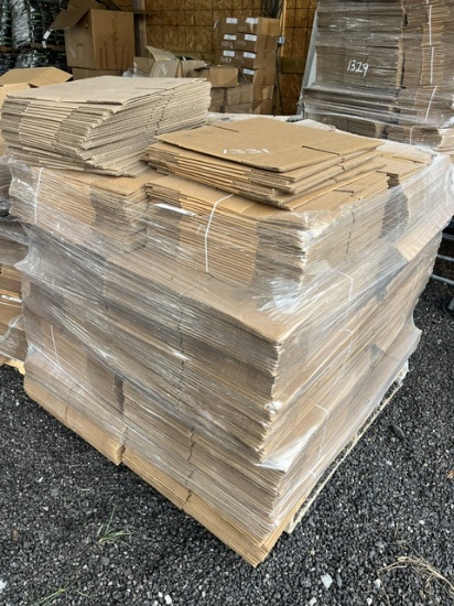 Pallet Of Assorted Uline Shipping Boxes