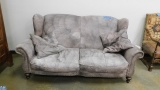 (683) GREY LEATHER COUCH LOCATED IN YARD 1 - MIDLAND, TX *MUST BE PICKED UP