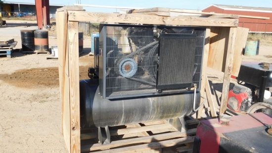 (3414) UNUSED INDUSTRIAL AIR OF TEXAS 150 GAL. AIR COMPRESSOR, P/B 20 HP ELECTRI