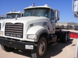 Located in YARD 1 - Midland, TX  (102) (X) 2012 MACK GU713 GRANITE T/A DAY CAB V