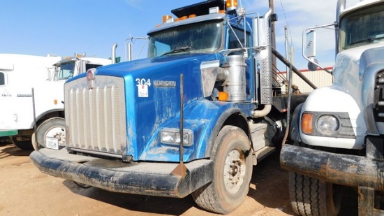 Located in Midland, TX (Greenwood) (X) (3408) 2012 KENWORTH T/A GIN POLE TRUCK,