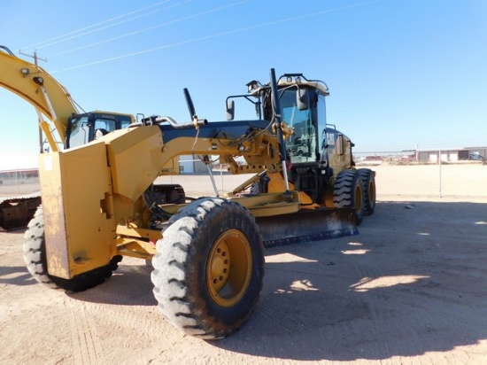 Located in YARD 1 - Midland, TX 940-224-8071 2011 CAT 140M MOTOR GRADER, SN- CAT0140MCB9D0073, 14' B