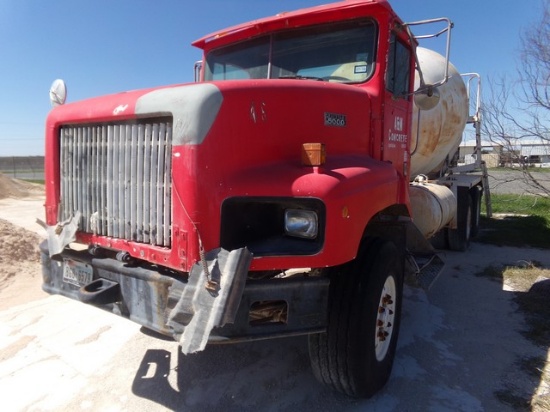 (X) (8463) 1998 5000 6X4 CEMENT TRUCK, PAYSTAR, VIN- 1HTTGAUT5WJ000181 Located i