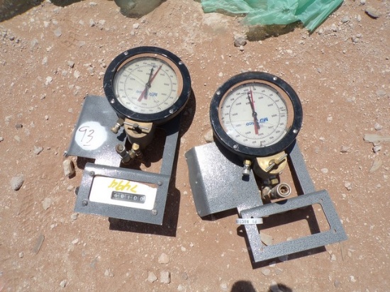 (2) NOV WIRELINE WEIGHT INDICATOR GAUGES (7494) Located in YARD1 Midland, TX