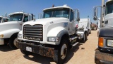 (072) 2009 MACK GU 713 T/A VAC TRUCK, VIN#1M2AX04Y59M007463, P/B MACK MP7 DIESEL