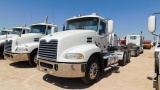 2013 MACK CXU613 T/A DAY CAB 220