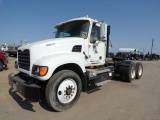 (0108537) (X) 2004 MACK CV713 DAY CAB T/A BLOWER/ HAUL TRUCK, VIN- 1M2AG11Y94M00