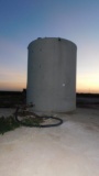 (9894) 300 BBL FIBERGLASS STORAGE TANK (NOTE: BUYER RESPONSIBLE F/ DISCONNECTING