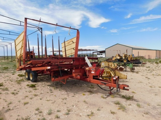 NEW HOLLAND STACK LINER 1037 BALE WAGON PULL TYPE (2750)