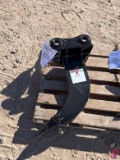 UNUSED LANDHERO HEAVY DUTY RIPPER FOR MINI EXCAVATOR