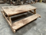 WOOD PICNIC TABLE