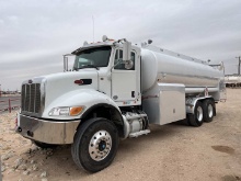 2017 PETERBILT 348 T/A DAYCAB BOBTAIL FUEL TRUCK