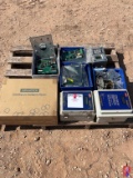 LOT OF ASSORTED ELECTRONICS/PARTS