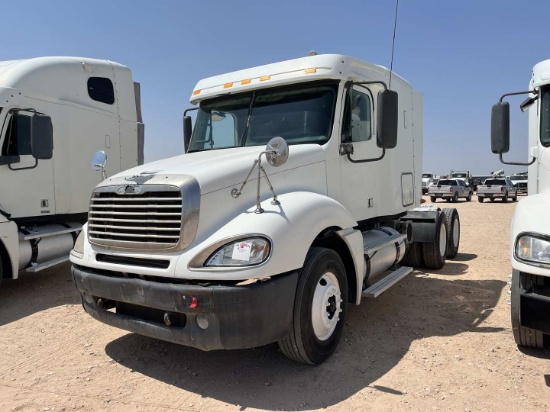 2007 FREIGHTLINER COLUMBIA T/A SLEEPER HAUL TRUCK