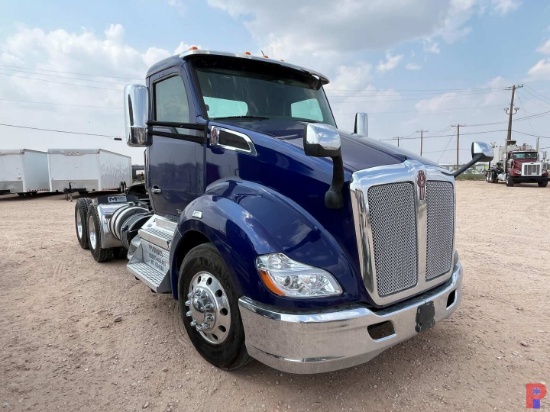 2019 KENWORTH T680 T/A DAYCAB HAUL TRUCK