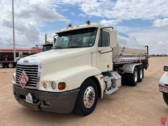 2000 FREIGHTLINER CENTURY CLASS T/A DAYCAB FUEL TRUCK