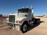 2010 MACK CHU613 T/A DAYCAB WINCH TRUCK
