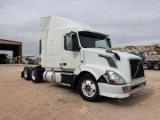 2015 VOLVO  XE T/A SLEEPER HAUL TRUCK