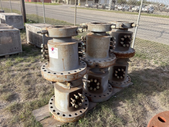 (6) 7-1/16" 5K R46 (TOP) X 13-5/8" 3K R57 (BOTTOM)  WITH 2-1/16" 5K STUDDED OUTLETS DD / TCM