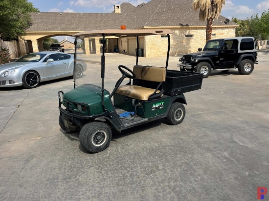 EZ-GO ELECTRIC GOLF CART W/ UTILITY BED