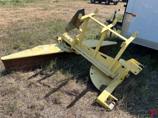 8' 3-POINT TRACTOR GRADING BLADE