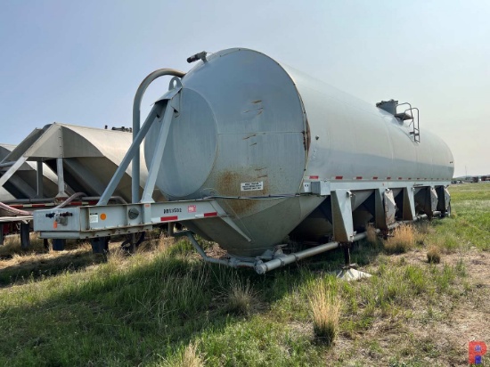 2006 LBT INC, Cement Pig Bulk Storage Trl.
