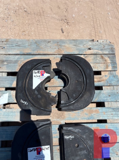SET OF 15W X 4 BOP PIPE RAMS