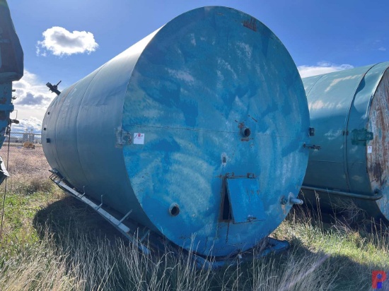 SKIDDED 12DIAMETER X 20H 400BBL STORAGE TANK