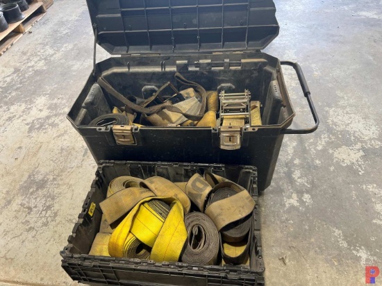 TWO CONTAINER OF TIE DOWN RACHET STRAPS FOR TRAILERS